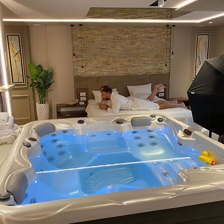 Spa Pleasure Apartman Novi Sad Esterno foto