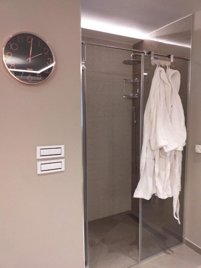 Spa Pleasure Apartman Novi Sad Esterno foto